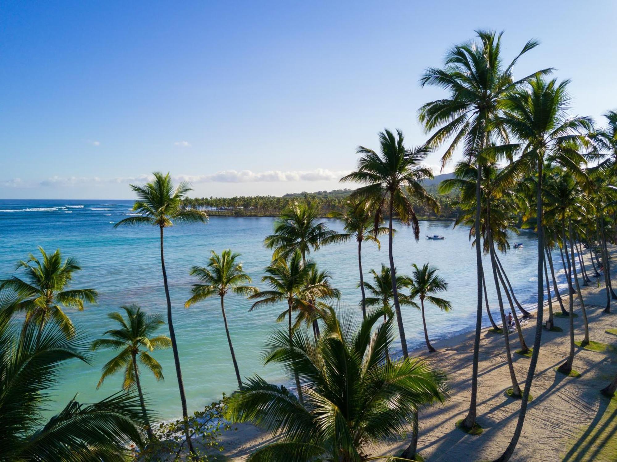 Wyndham Alltra Samana All Inclusive Resort Exterior photo