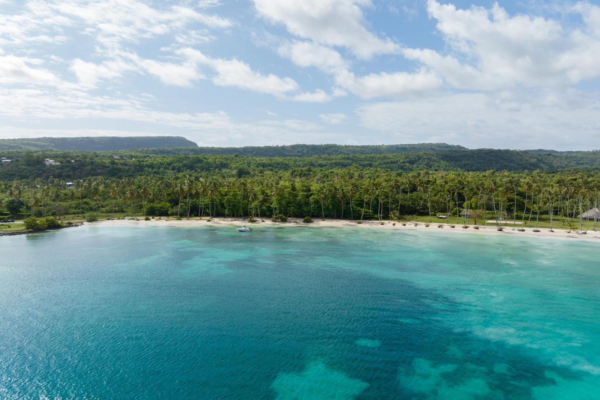Wyndham Alltra Samana All Inclusive Resort Exterior photo